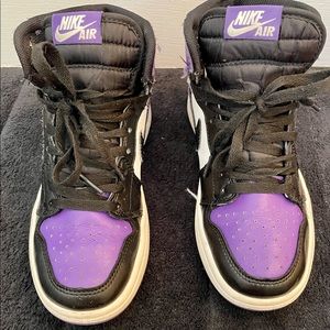 Jordan 1 Retro youth size 5.5